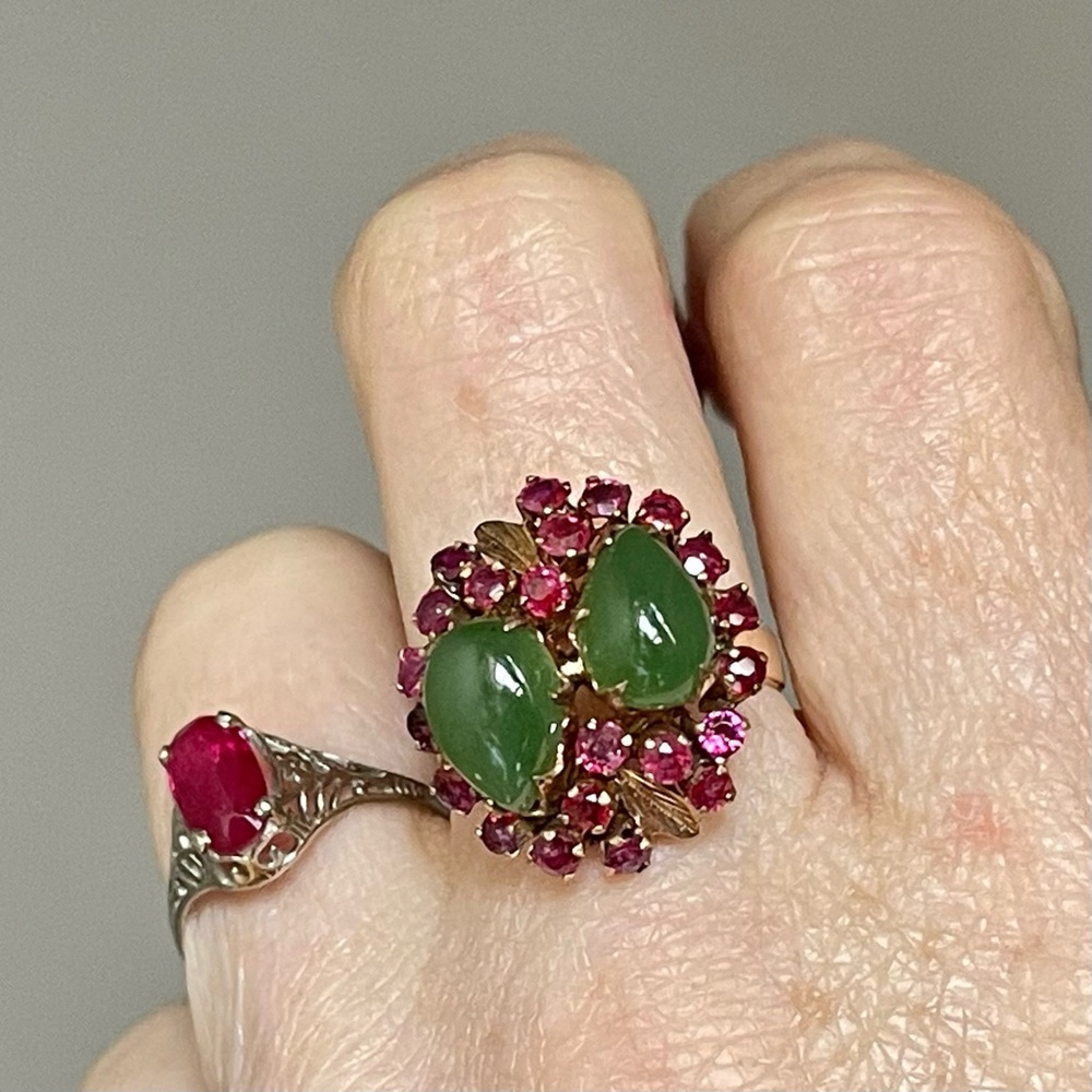 10k Vintage rose Gold ruby and Jade Moi et Toi ring - Picture 6 of 8